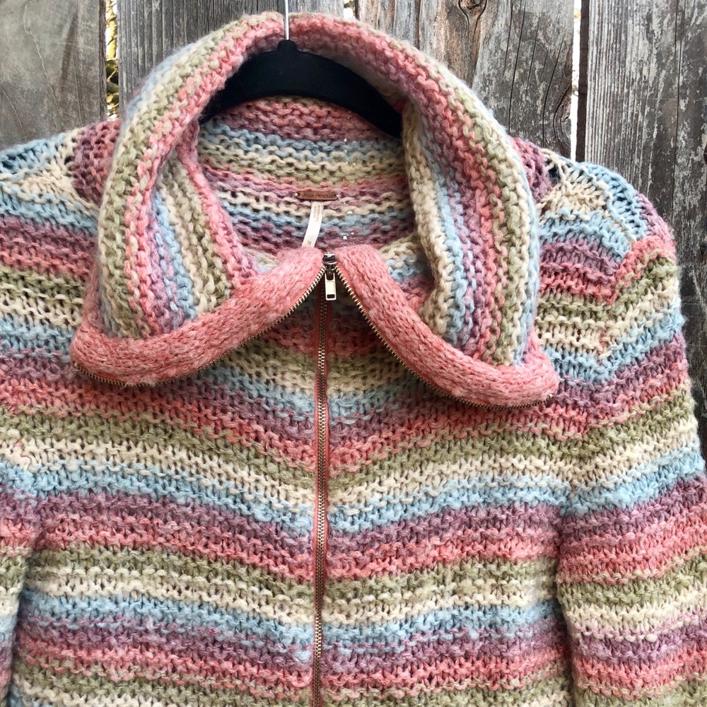 Free People • multicolored cropped sweater - Picture 3 of 5